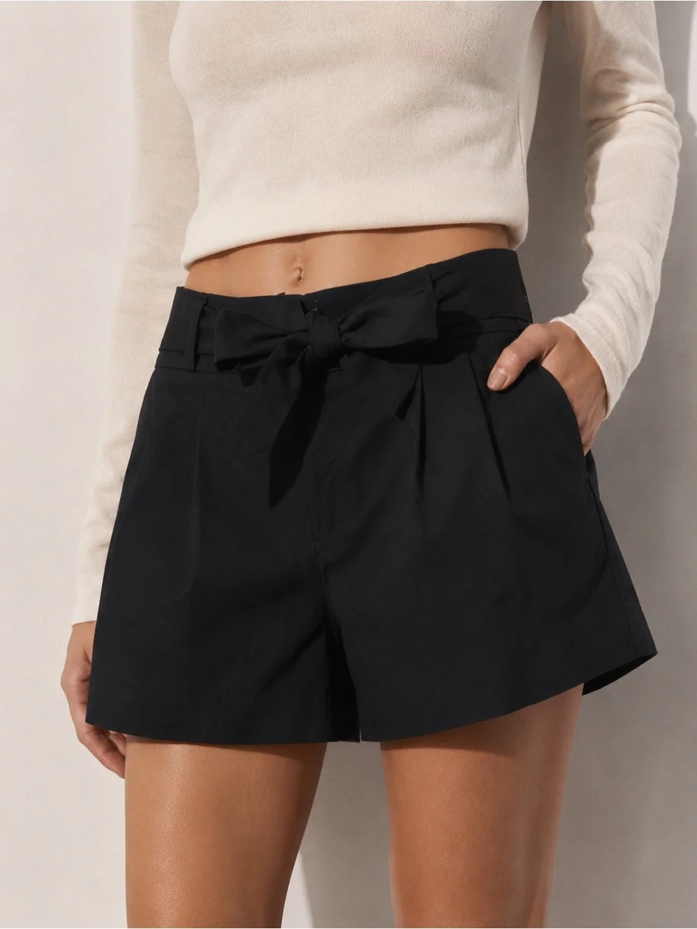 BABATON ARITZIA Black Belted Trouser Shorts | Size 0 | Like New
